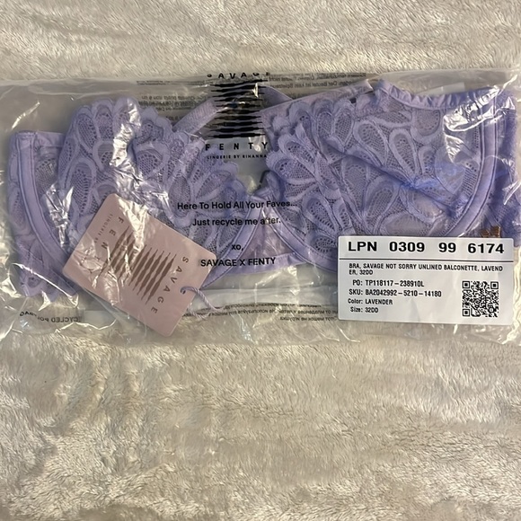 Savage Fenty bra 32DD - Picture 2 of 2